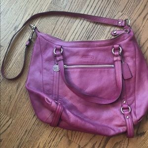 Amazing Coach Cross Body